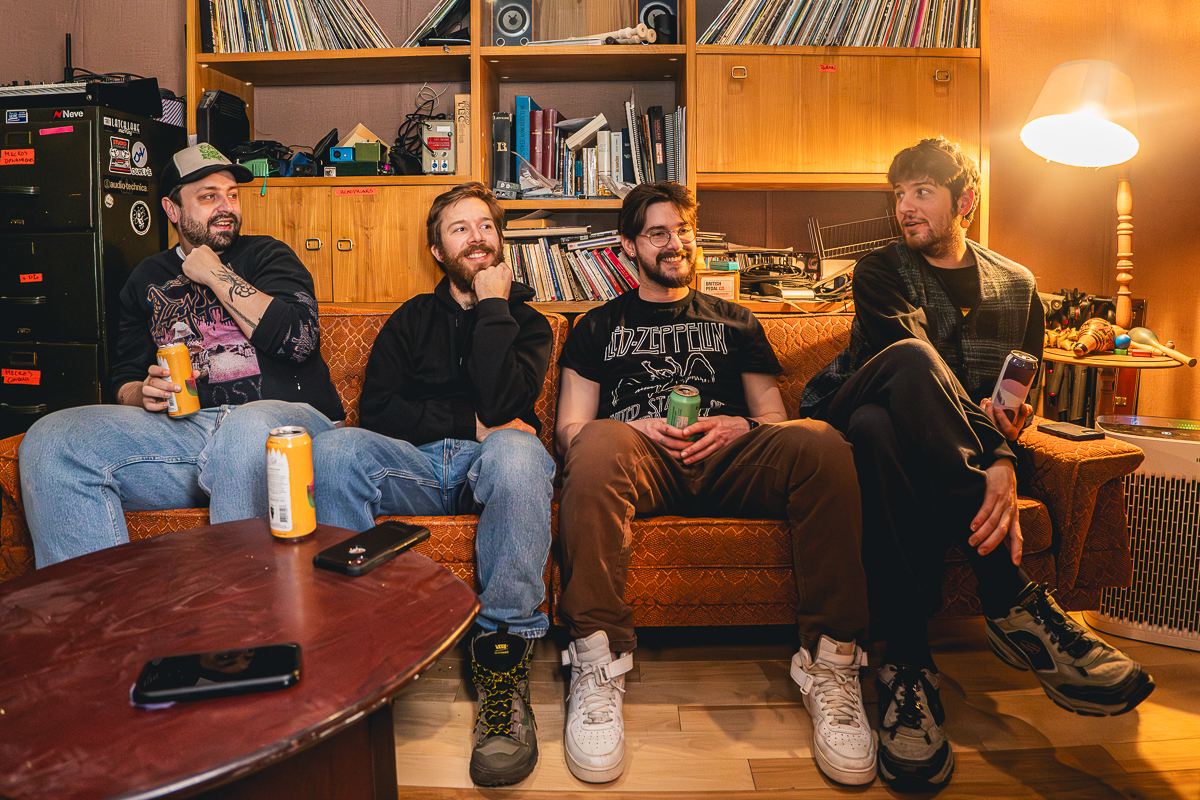 Entrevue : On plonge dans le premier album de Peanut Butter Sunday
