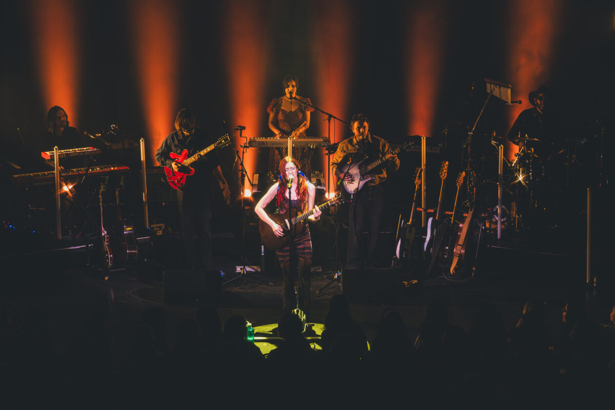 Cette inconnue récipiendaire de douze Félix remplit l’Impérial Bell deux soirs de suite!