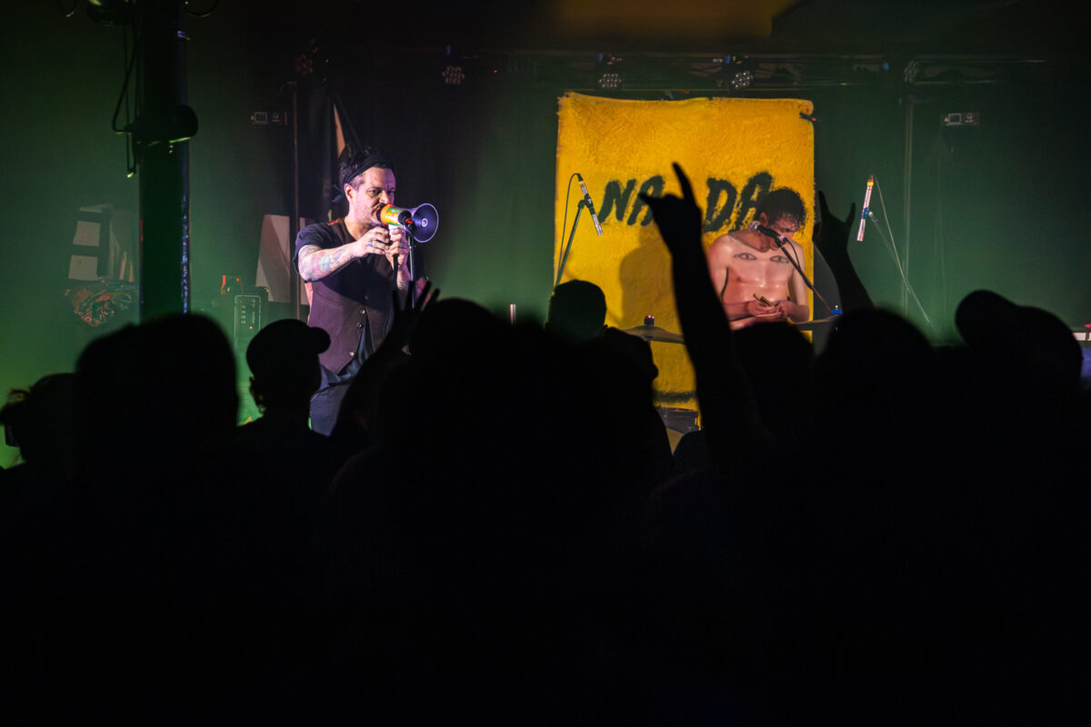 Entre chiens et loups, il fait chaud à St-So!