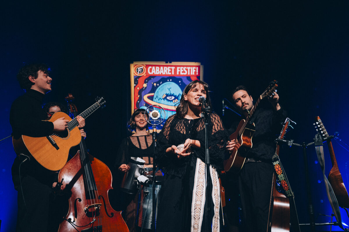 Luan Larobina et Thee Soreheads ont conquis le Cabaret Festif!